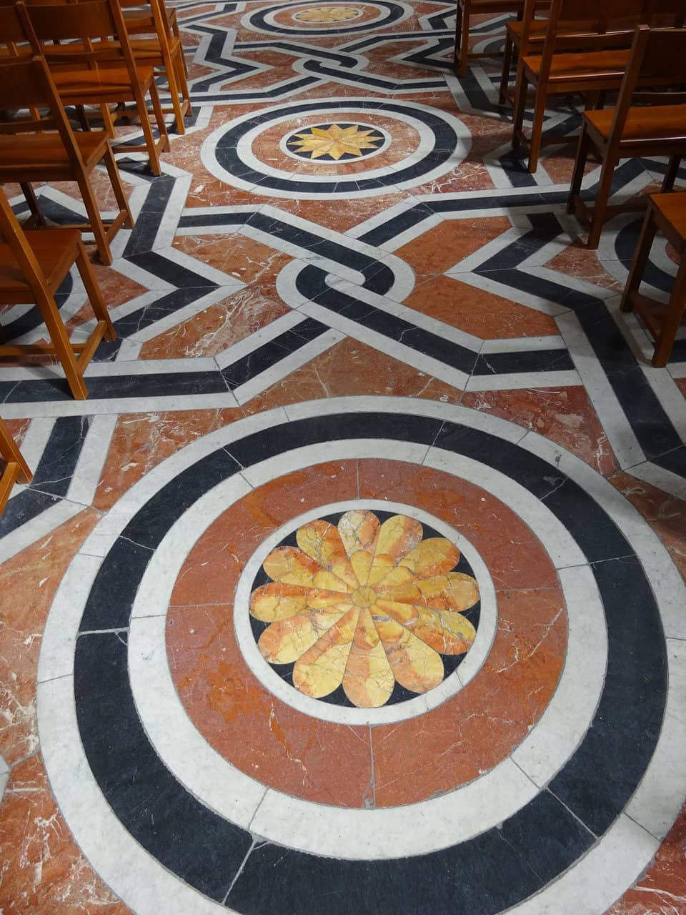 Intricate White Stucco Work