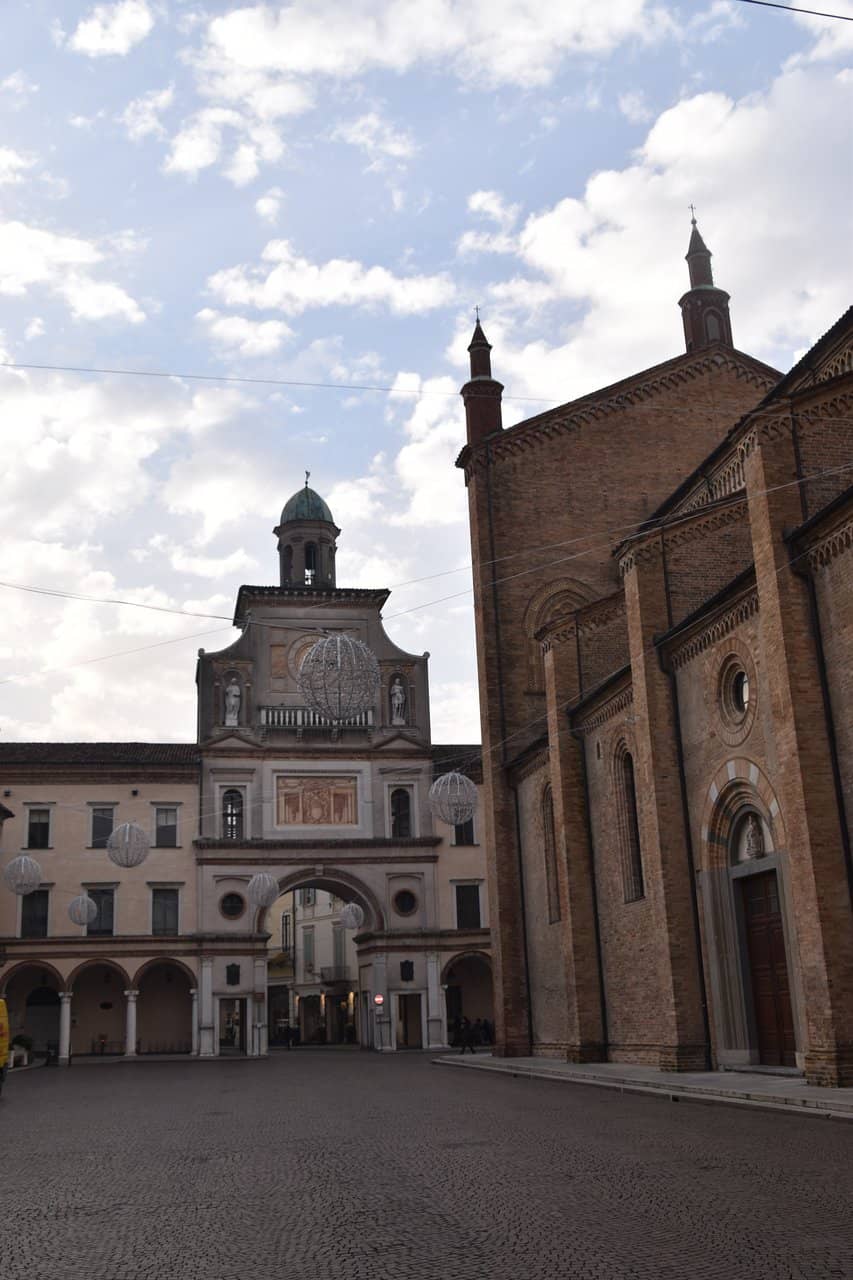 Torrazzo Arch