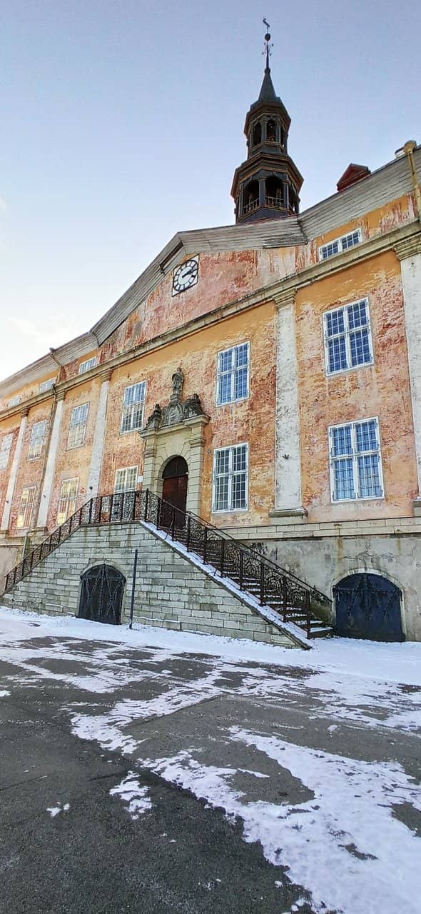 Narva's Grand Paper Model