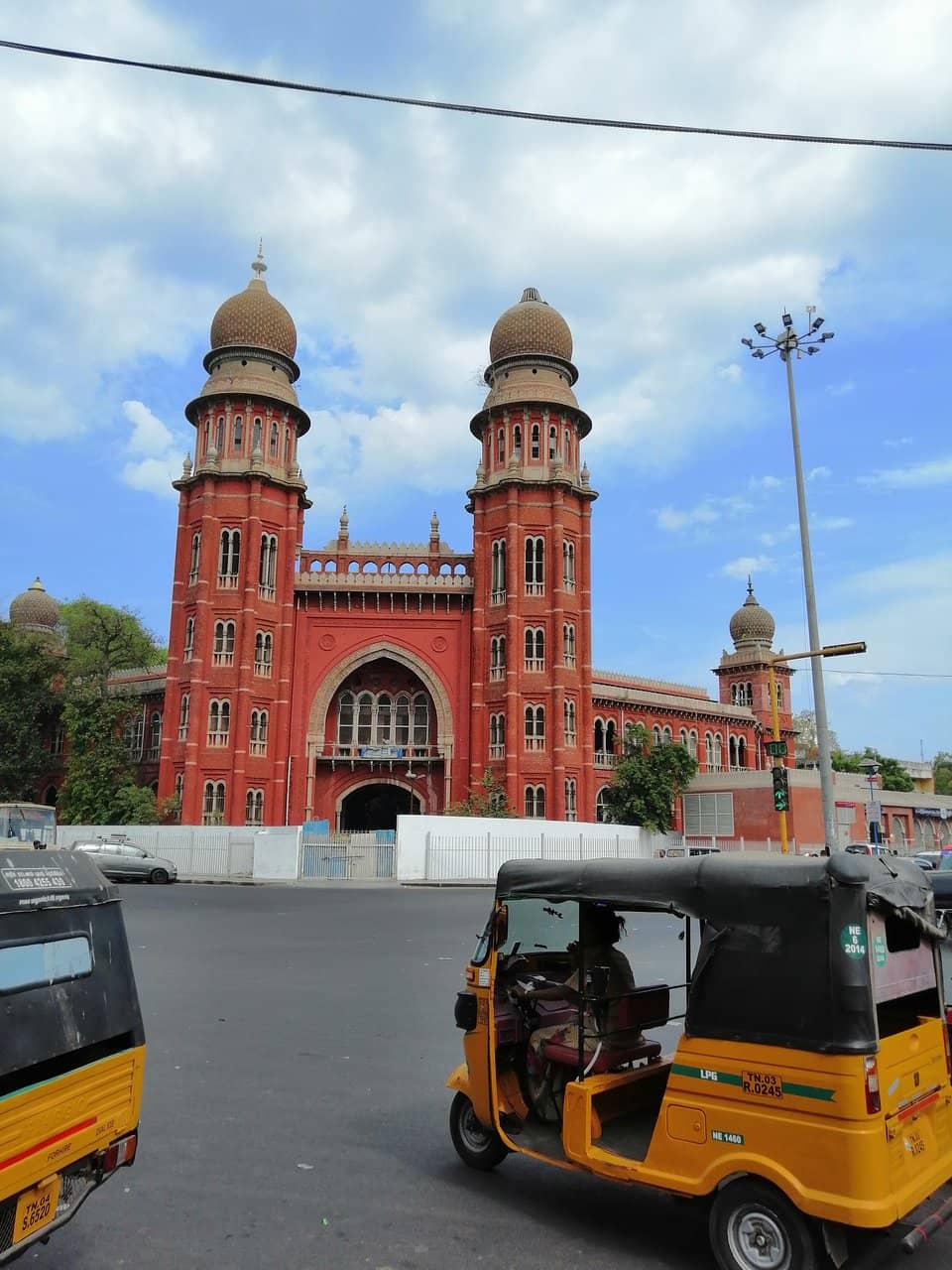 Indo-Saracenic Architecture
