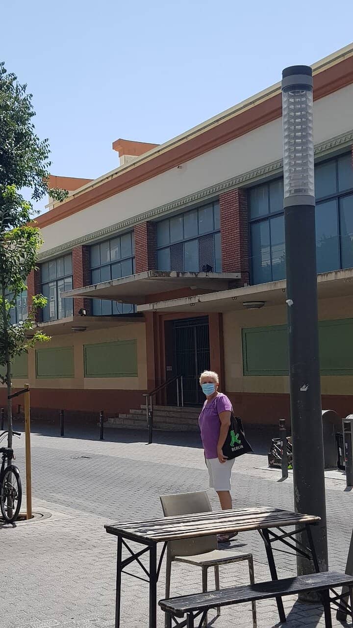 Vibrant Produce Stalls