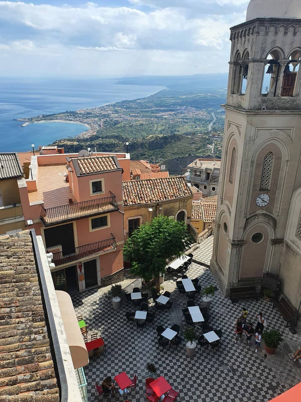 Stunning Piazza Views