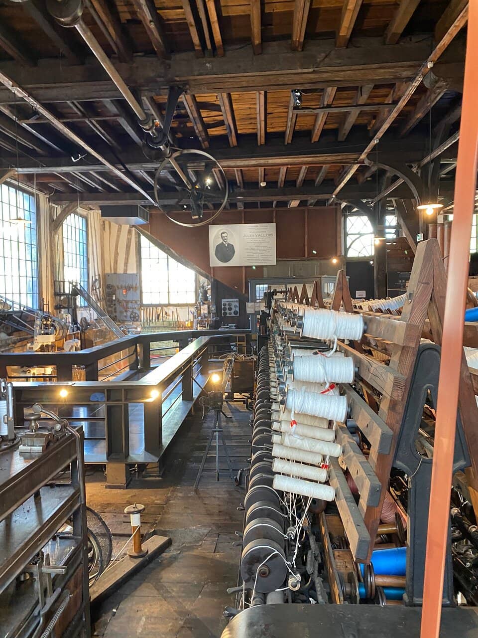 Working Water-Wheel Machinery