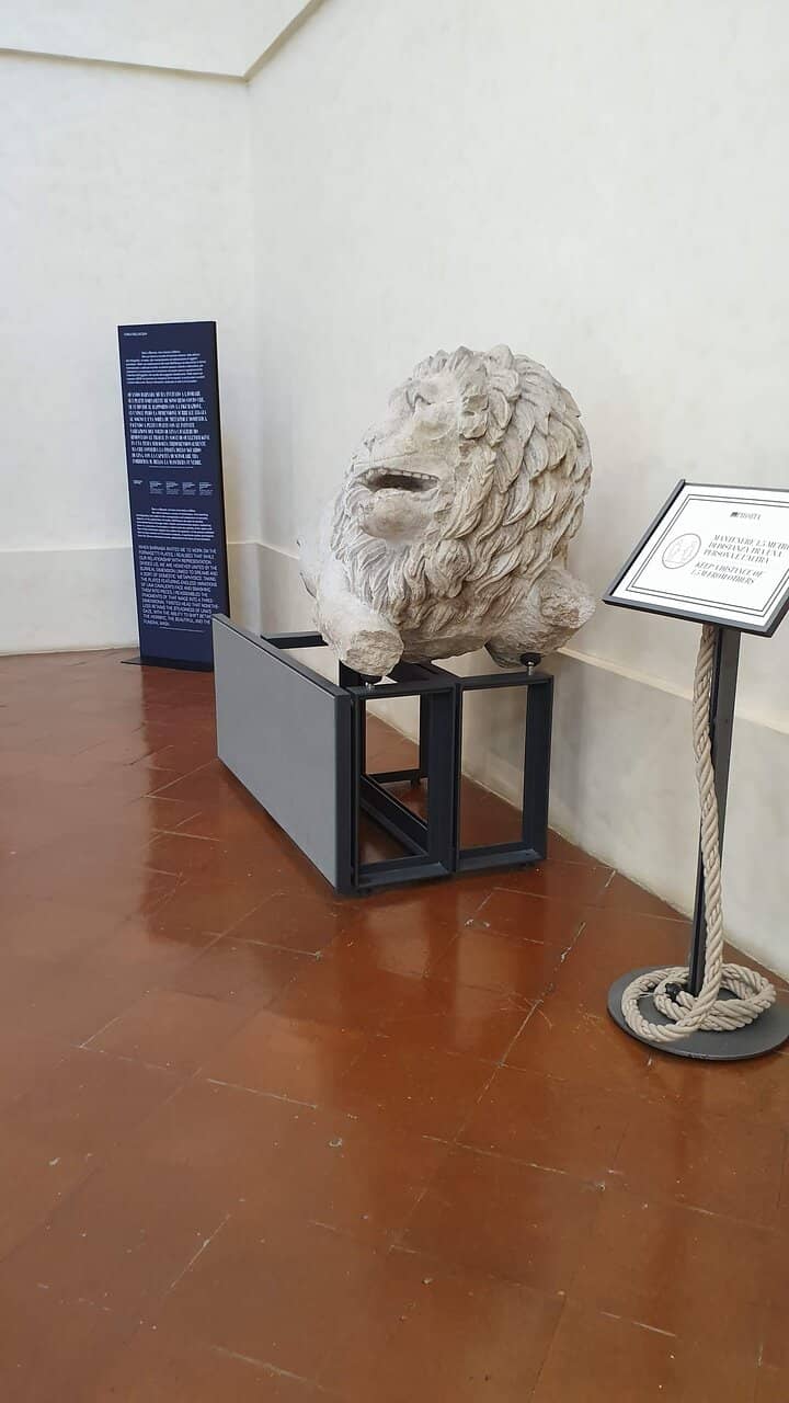 Correggio's Noli me tangere