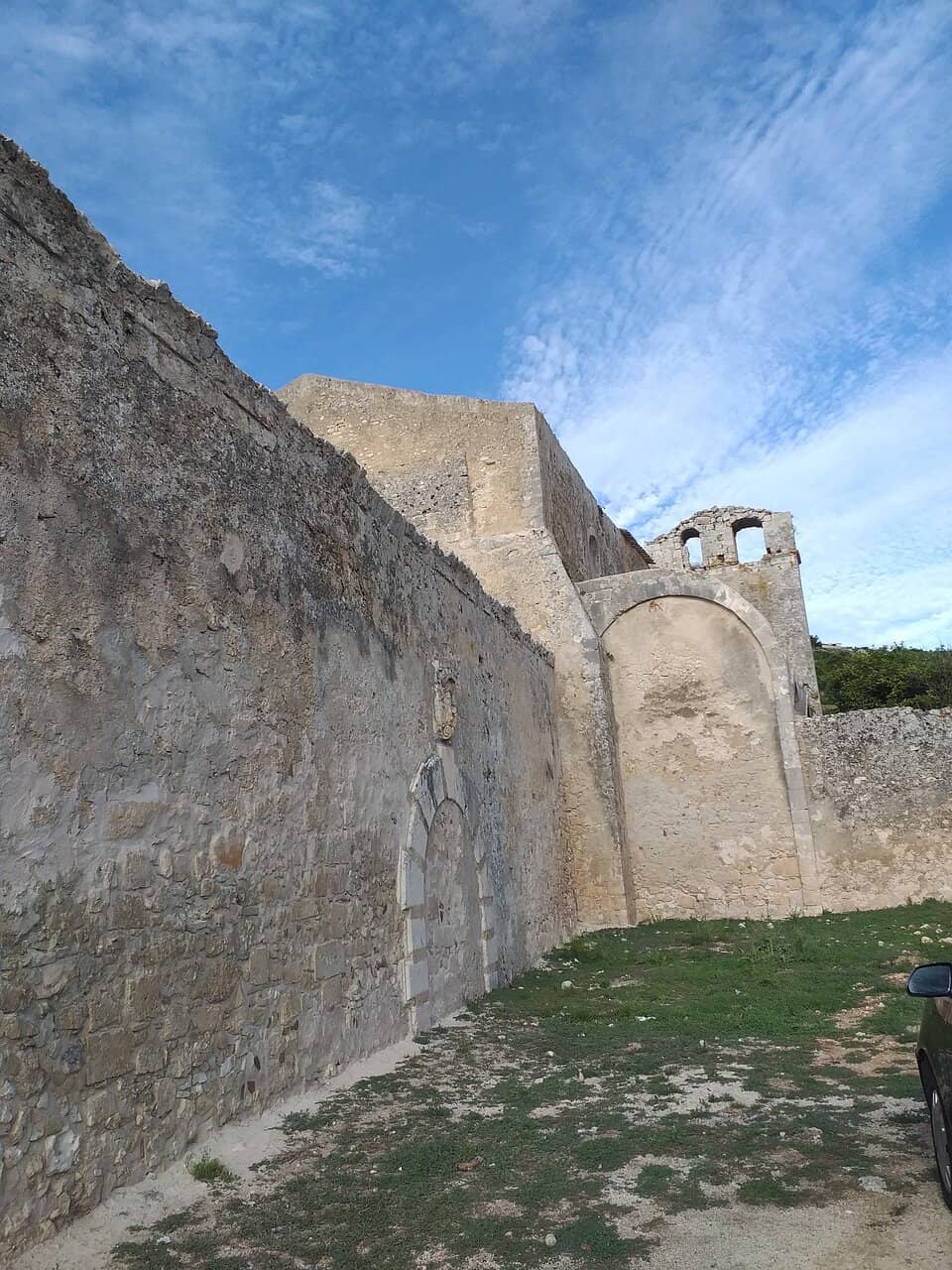 Vertical photo