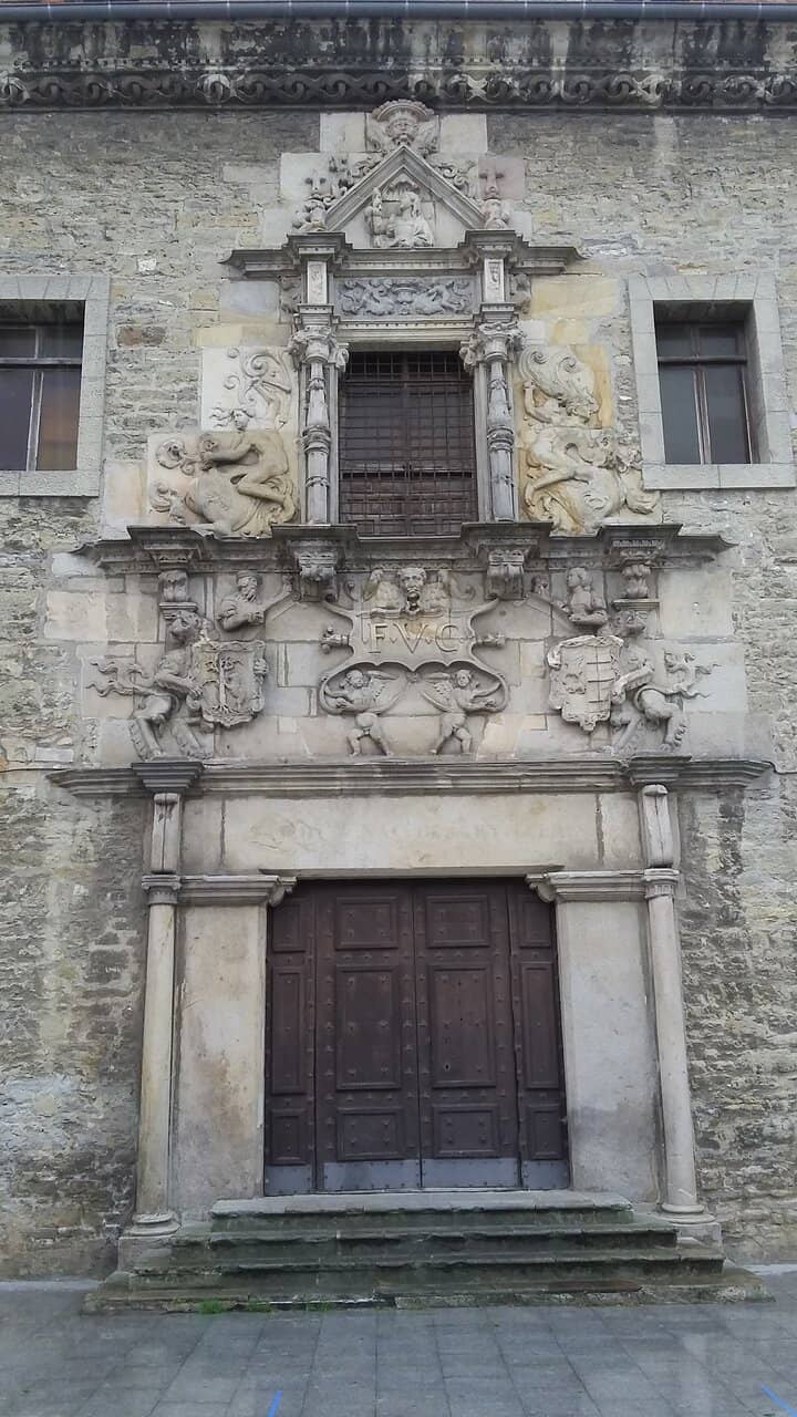 Vertical photo
