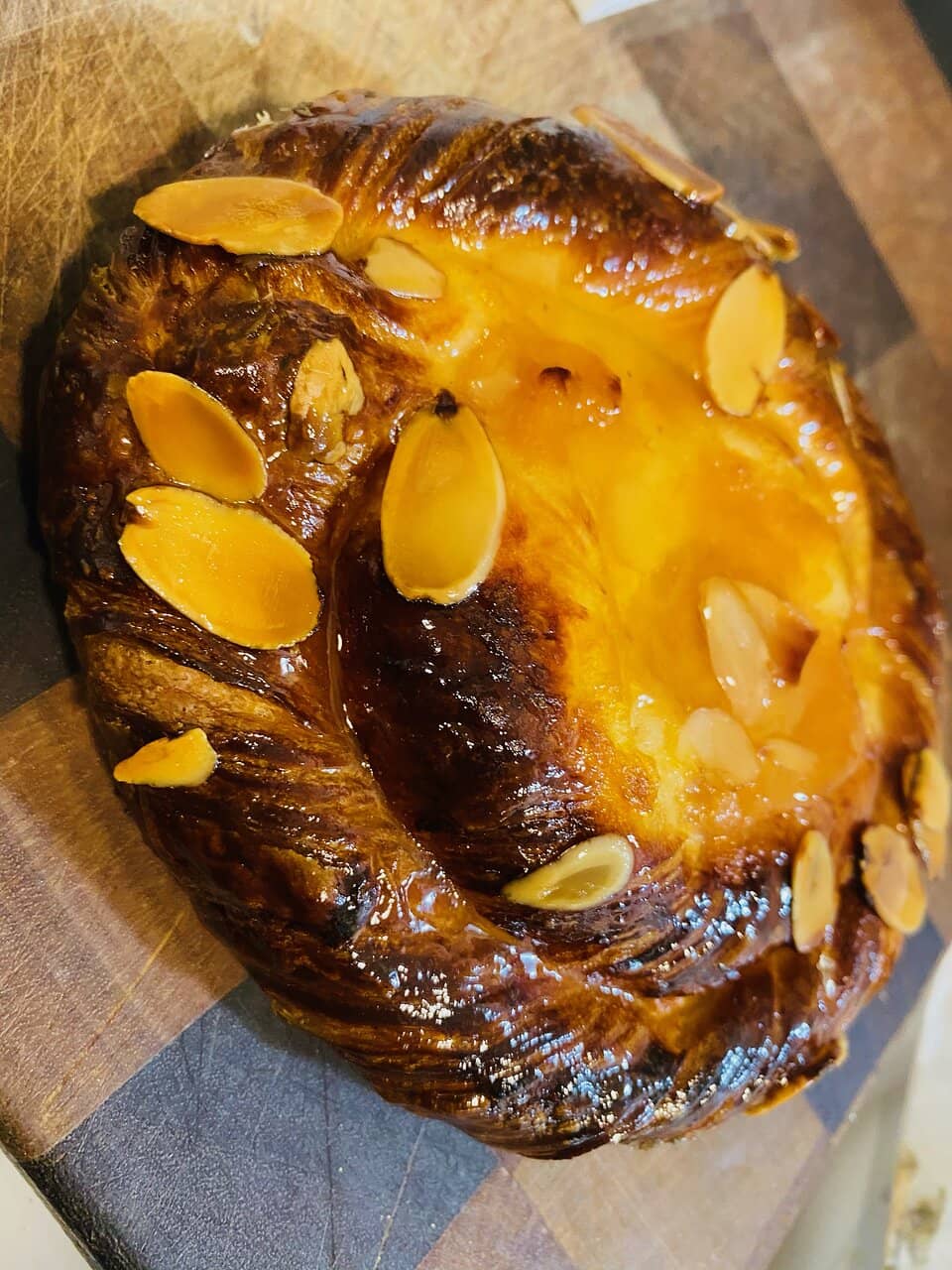 Artisanal Chocolates & Pastries