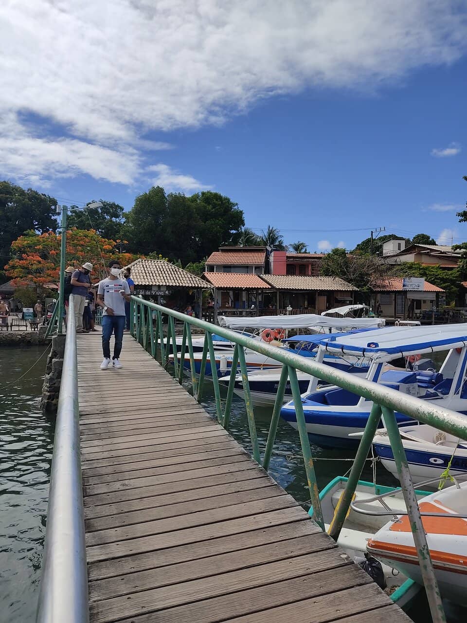 Praia dos Amores