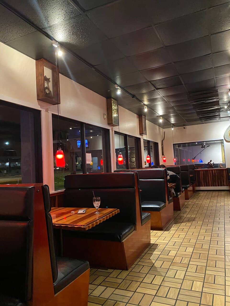 Warm & Welcoming Ambiance