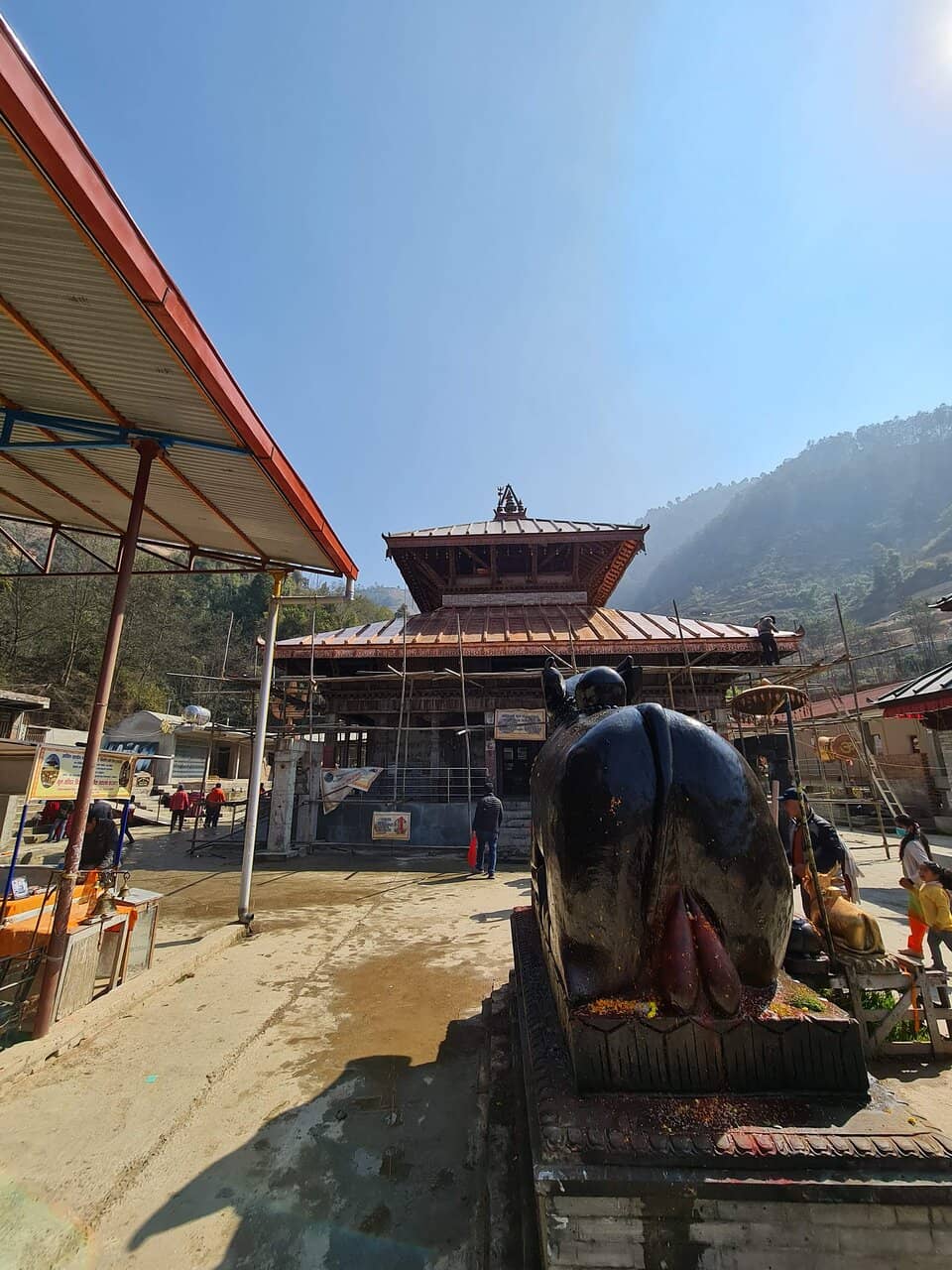 Hillside Views & Tranquility