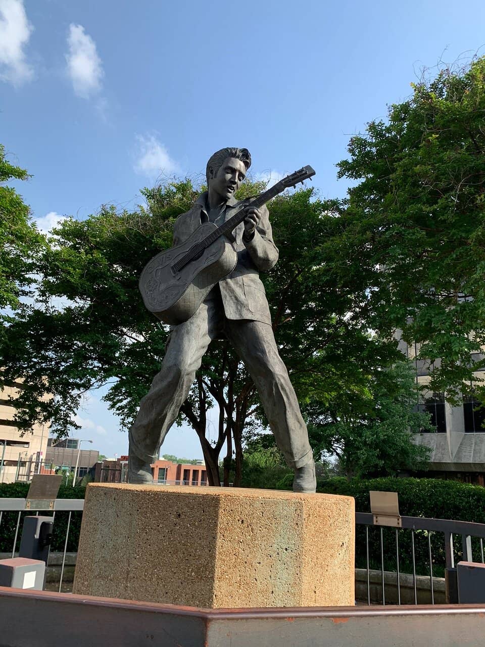 Lansky Brothers Clothing