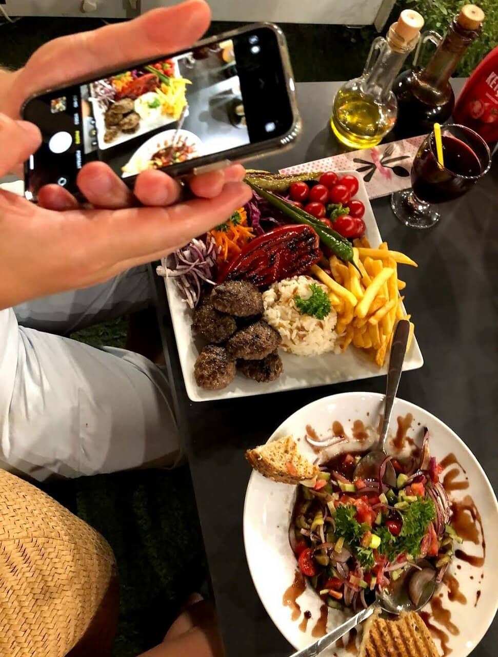 Generous Portions & Amazing Sauces