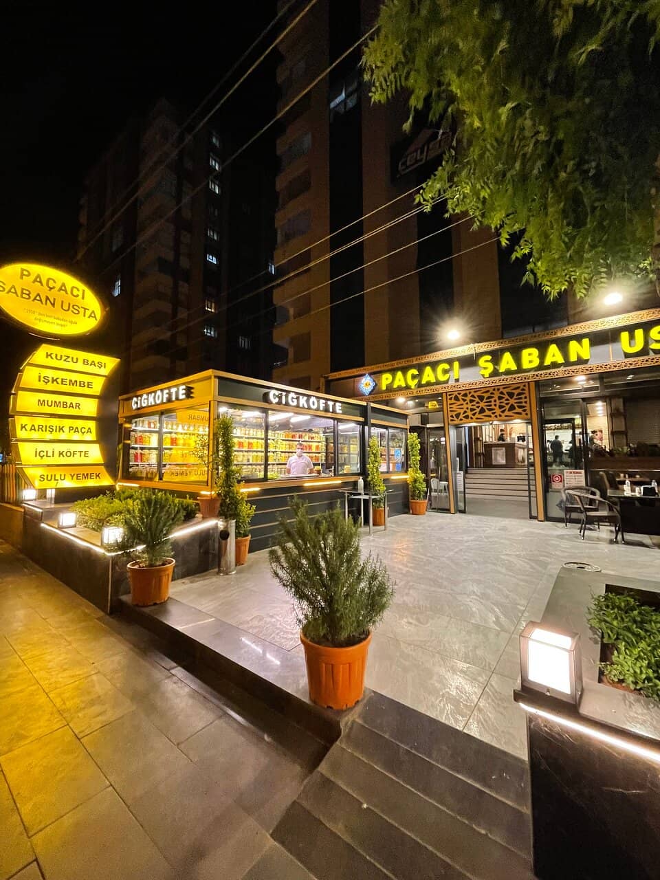 Generous Portions & Welcoming Atmosphere