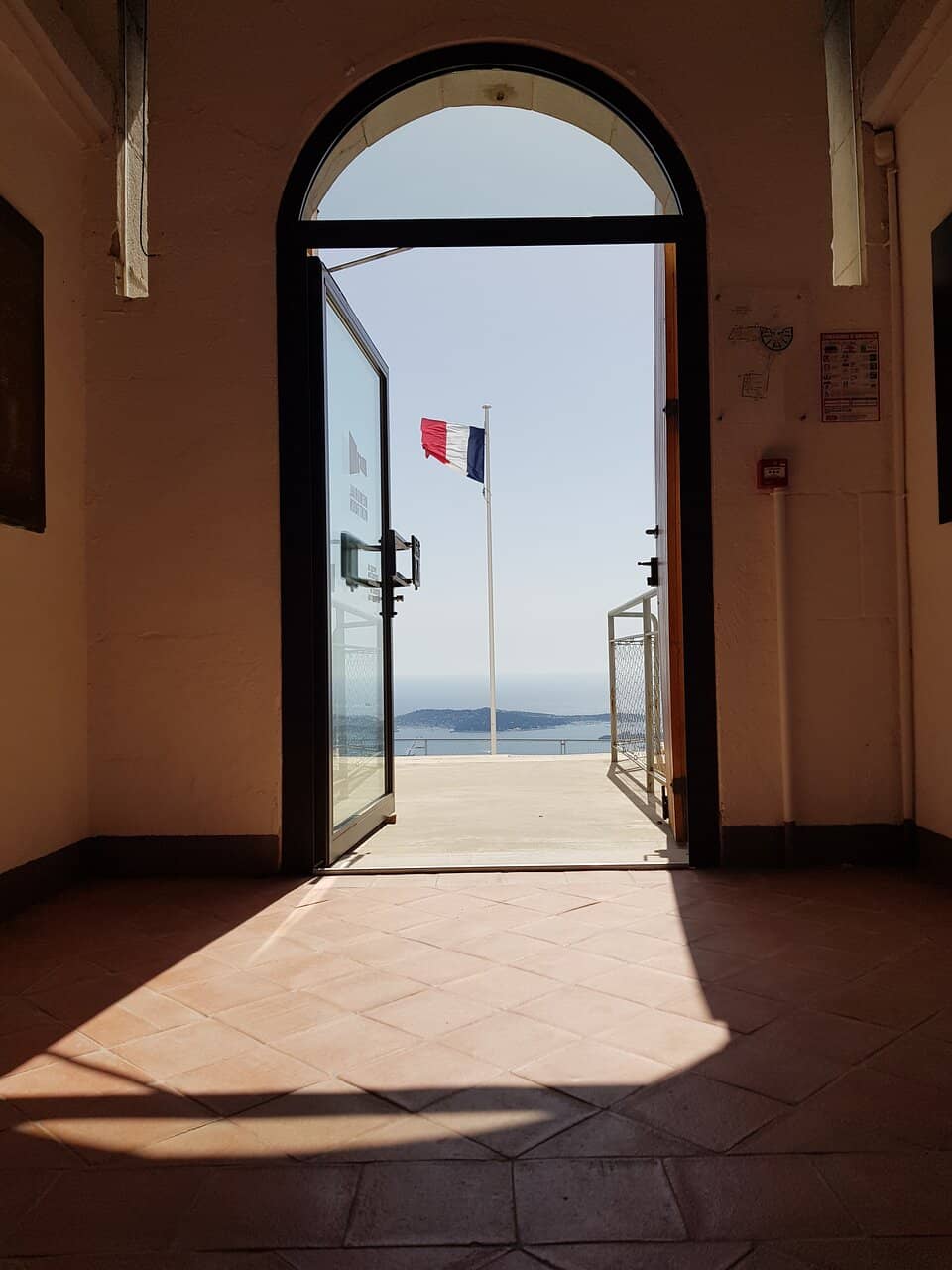 Vertical photo