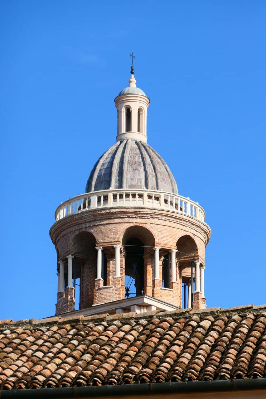 Impressive Choir and Altar