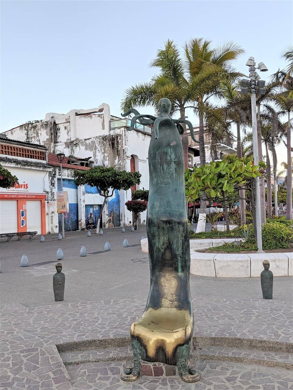 Alejandro Colunga's Artistry