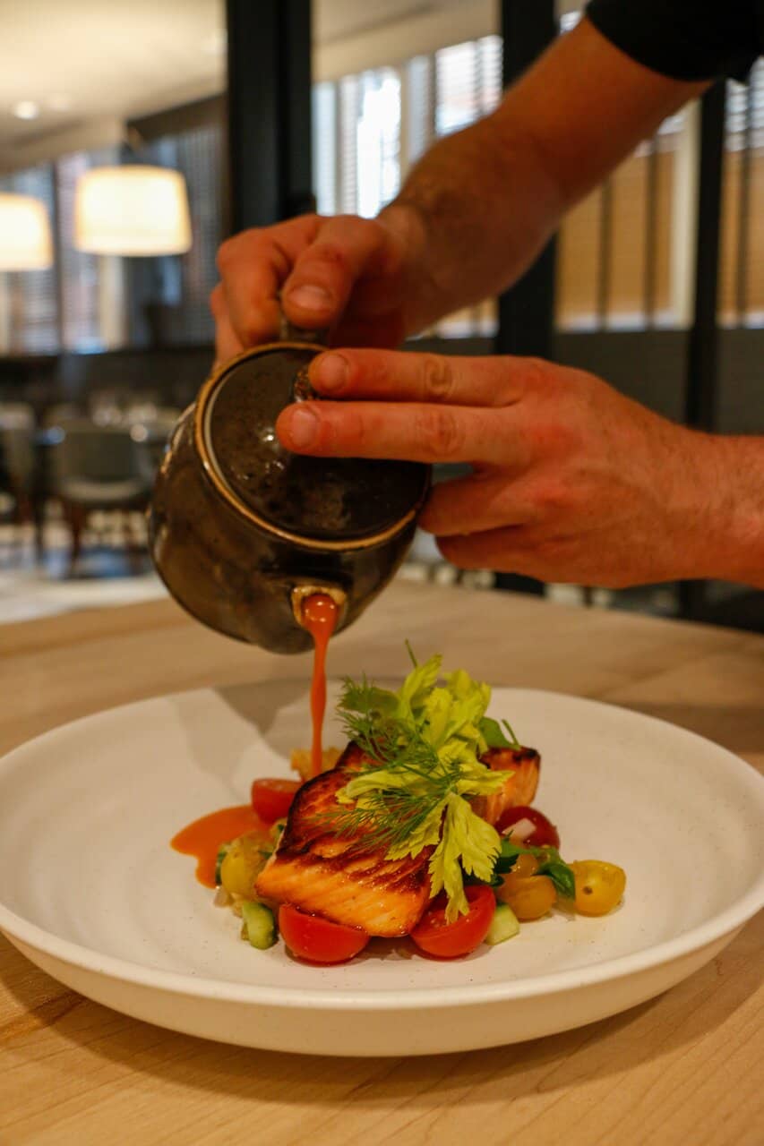 Gourmet Cocktails & Ambiance