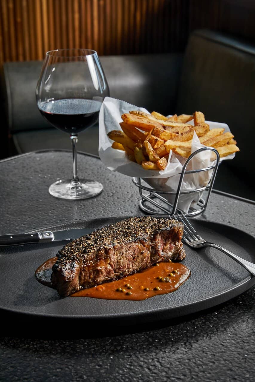 Sophisticated Ambiance