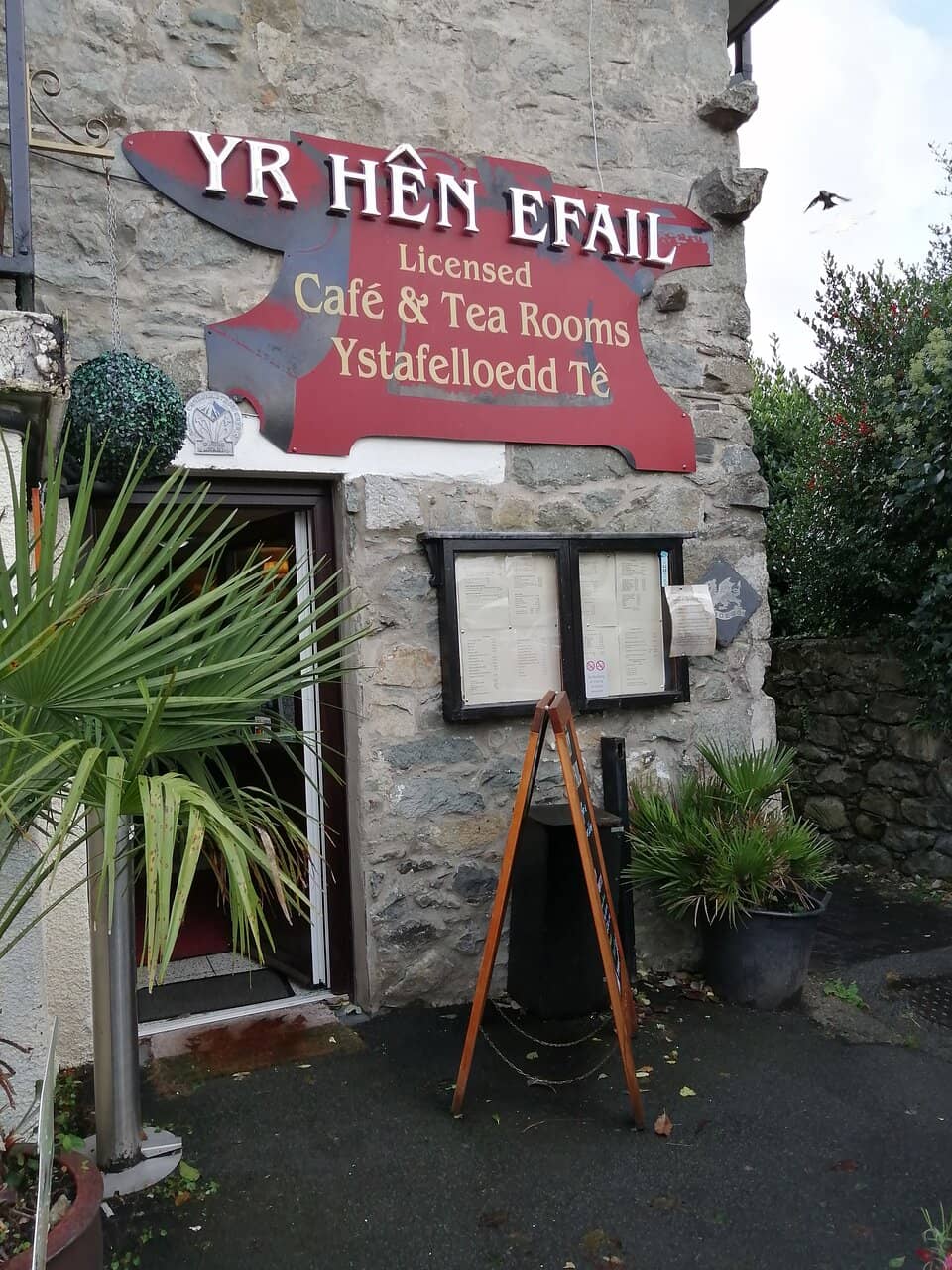 Charming Outdoor Seating