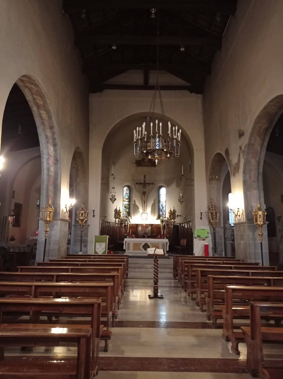 Marvellous Side Altars