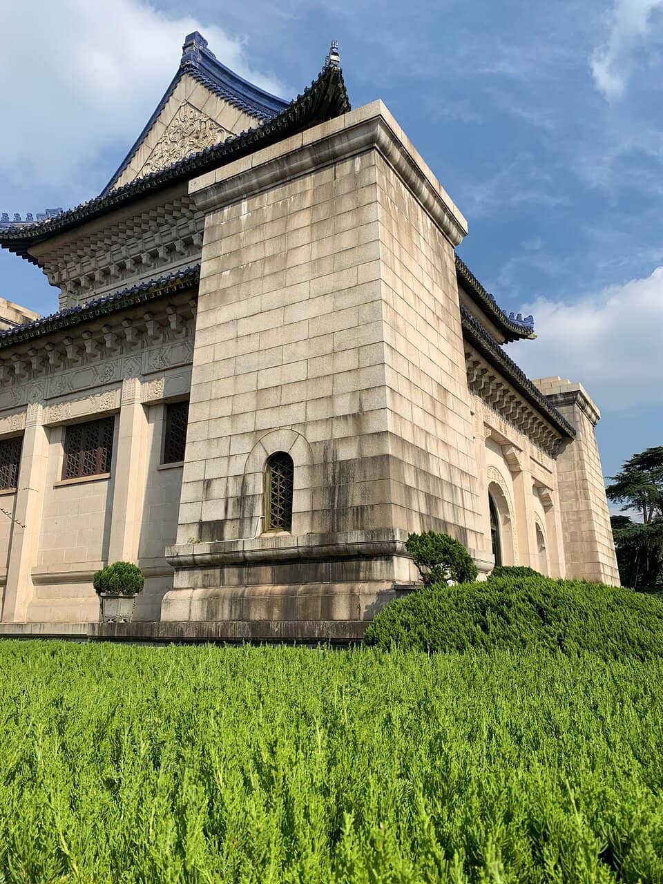 Vertical photo