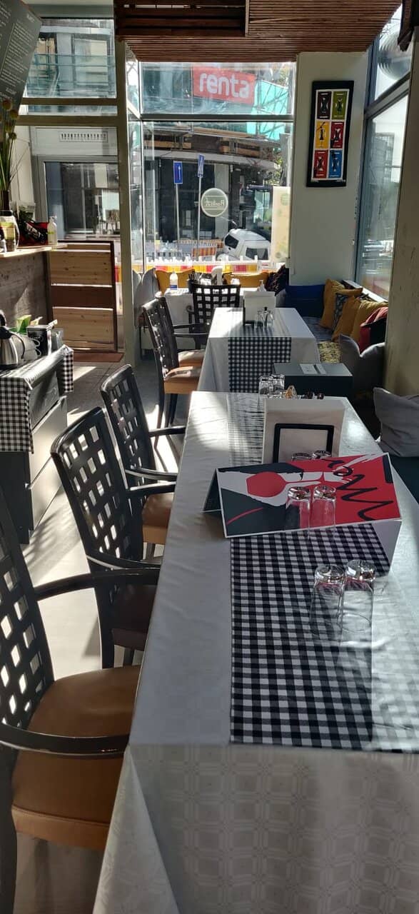 Affordable Full Pizzas