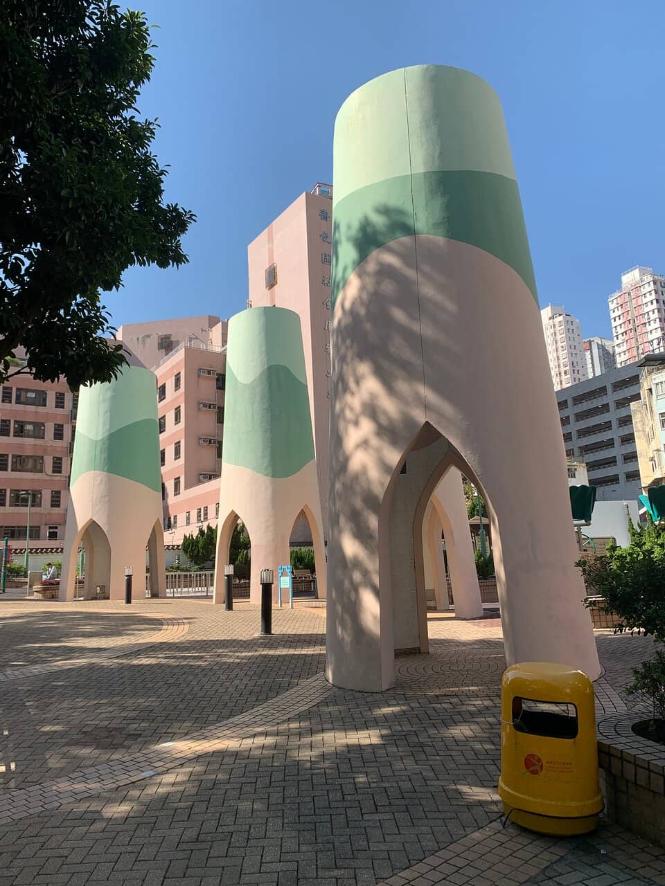 Comprehensive Kids Playground