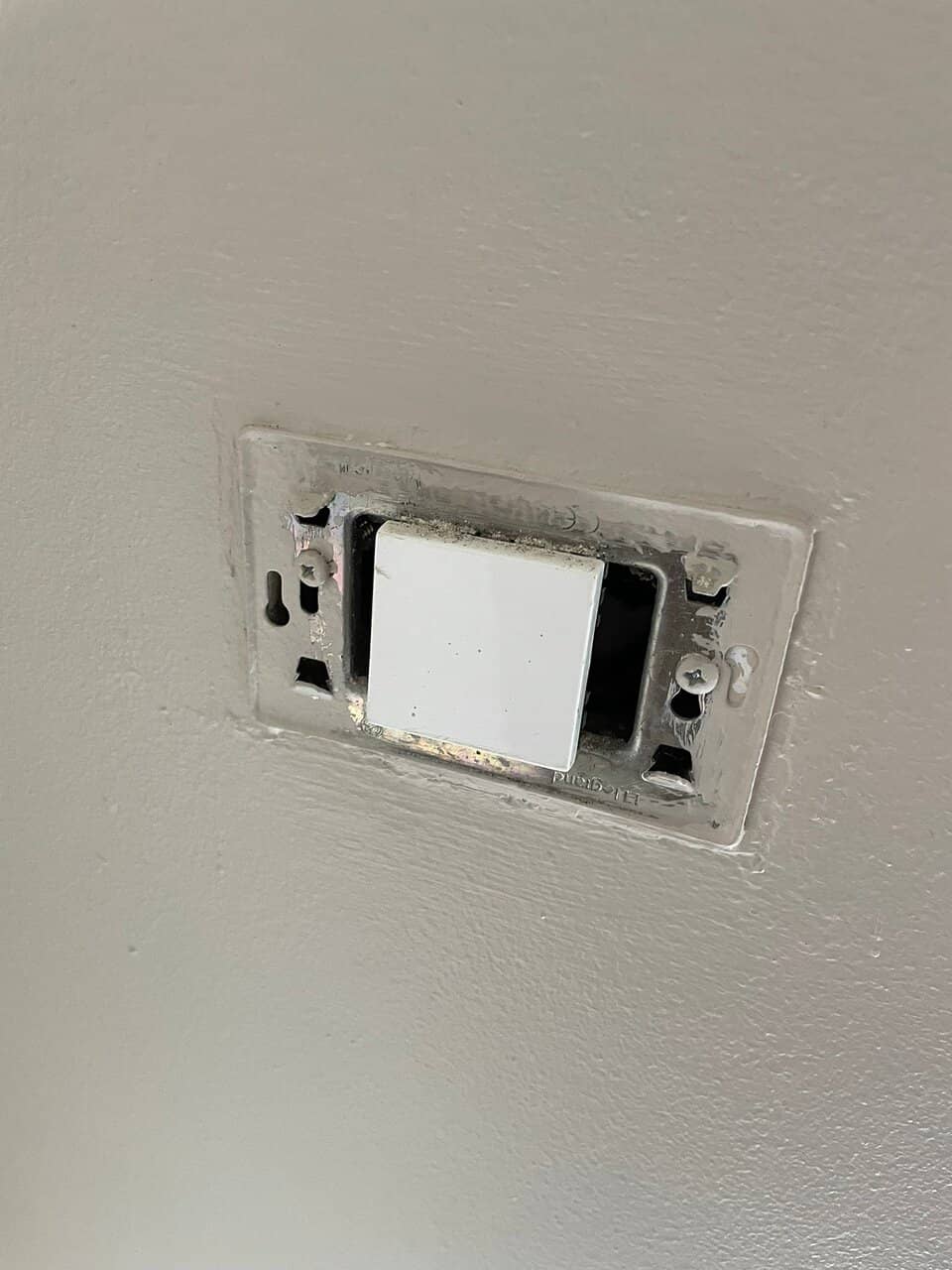 Panoramic Ocean & Mountain Vistas