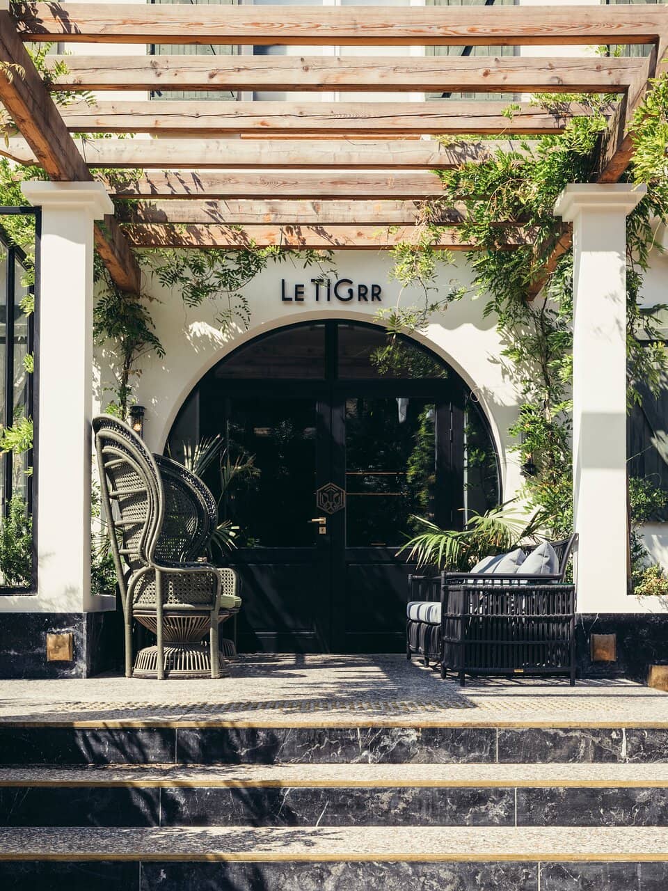 Asian Fusion Cuisine & Cocktails