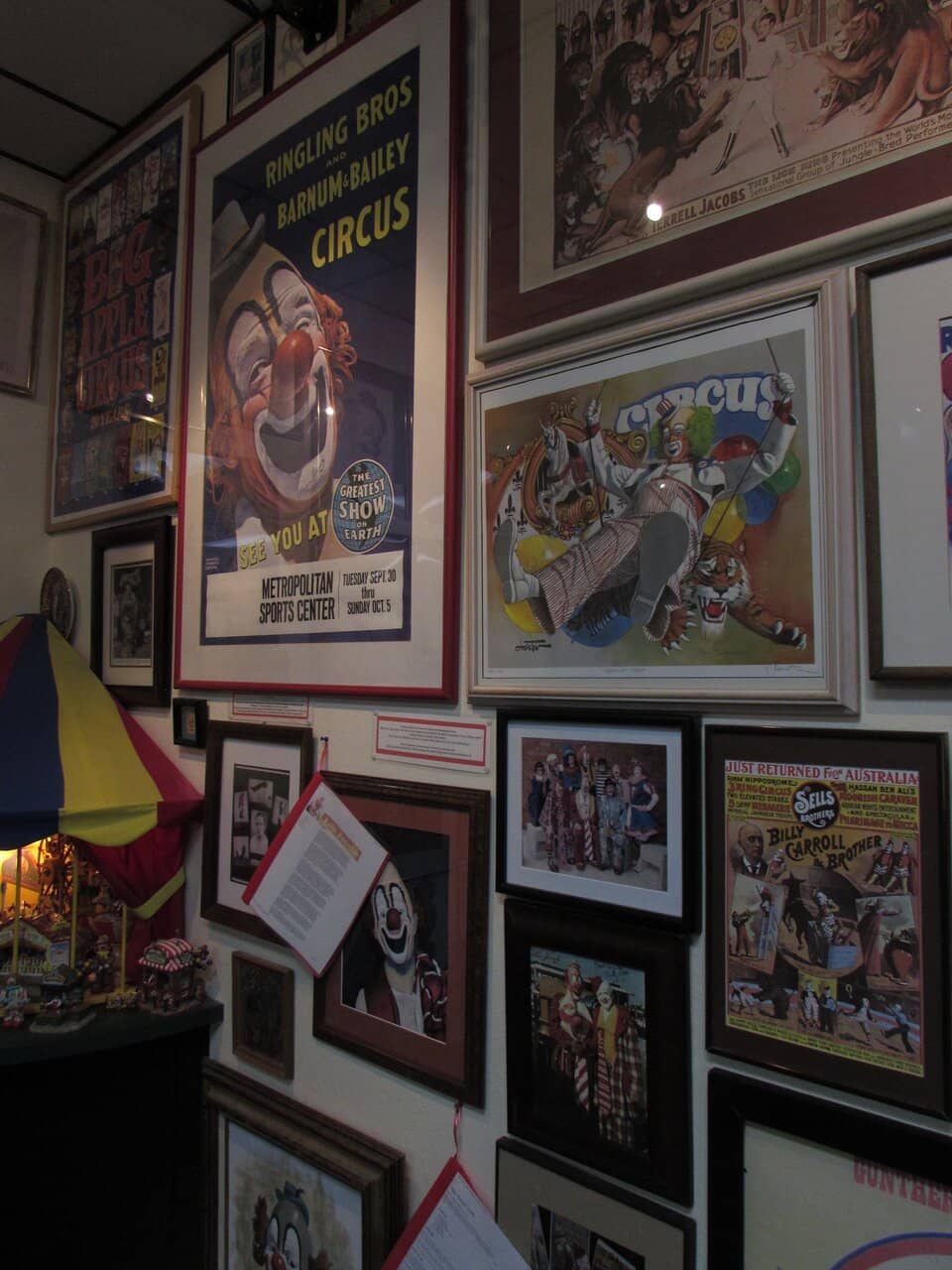 Interactive Clown Encounters