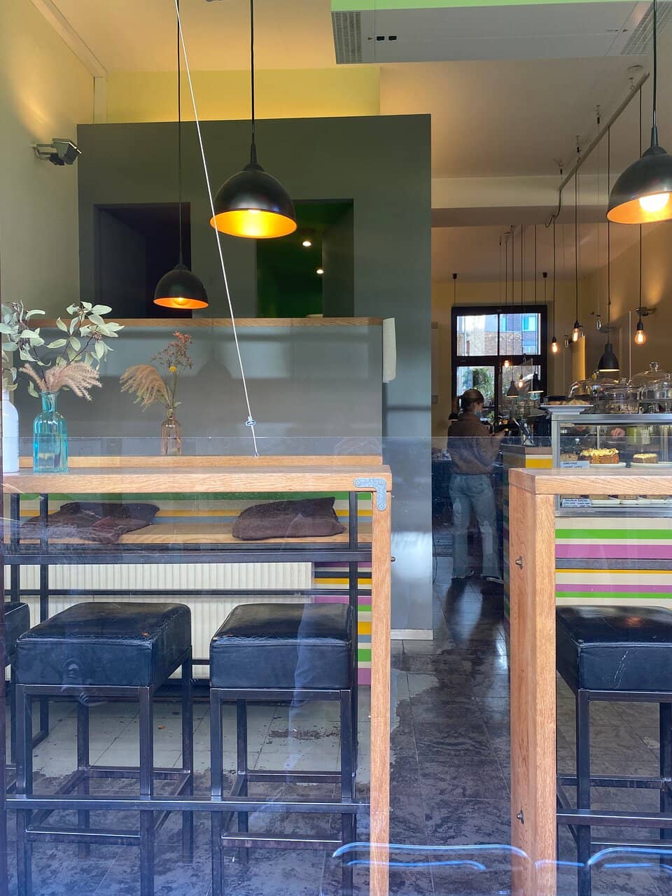 Artisanal Coffee & Smoothies