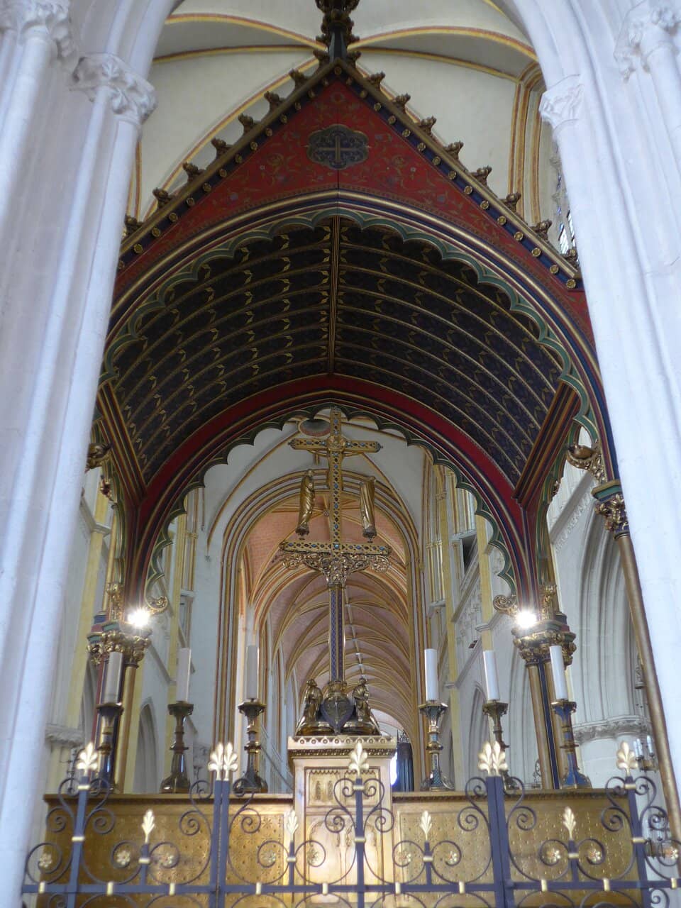 The Unique Nave Bend