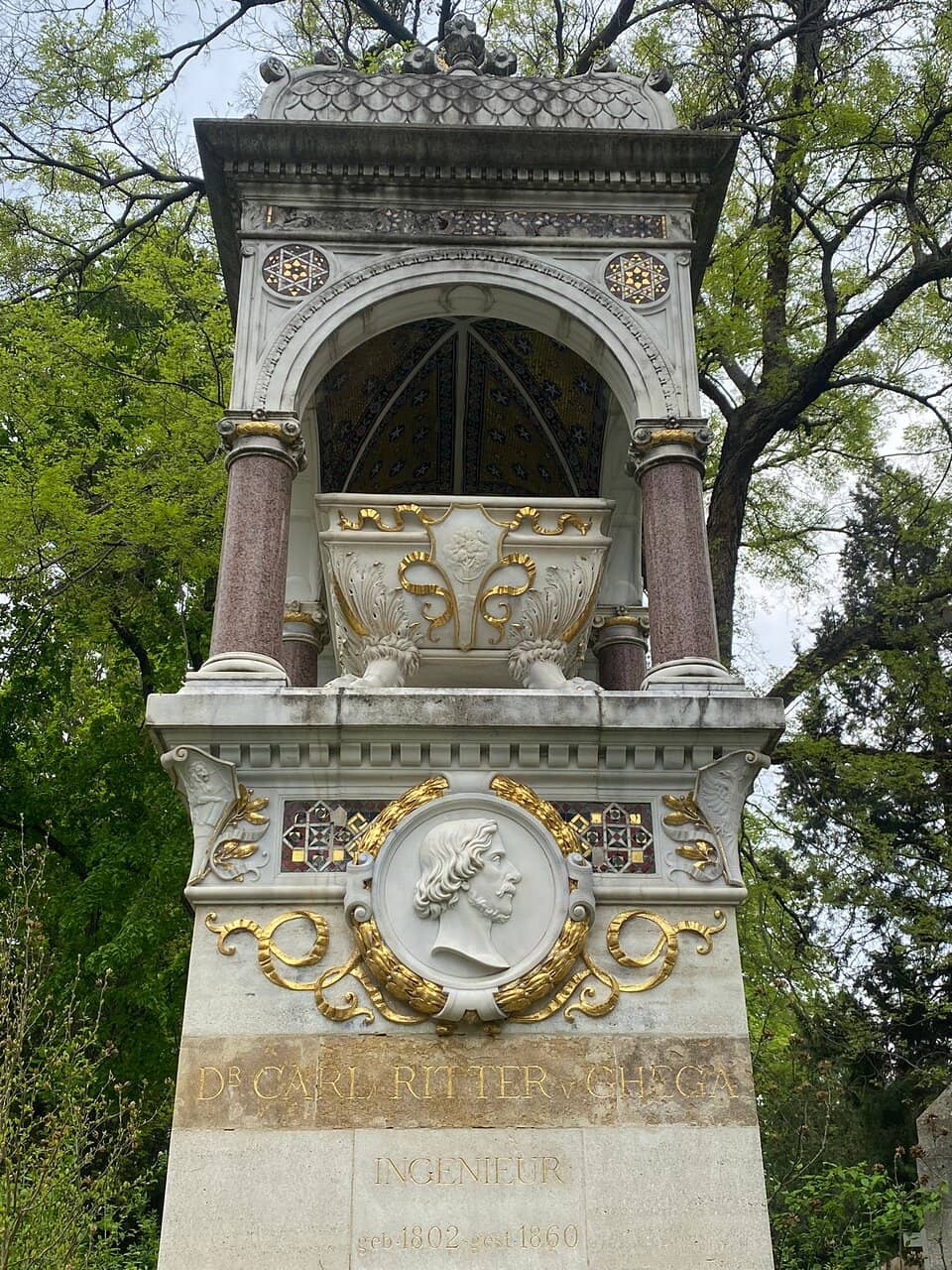 Vertical photo