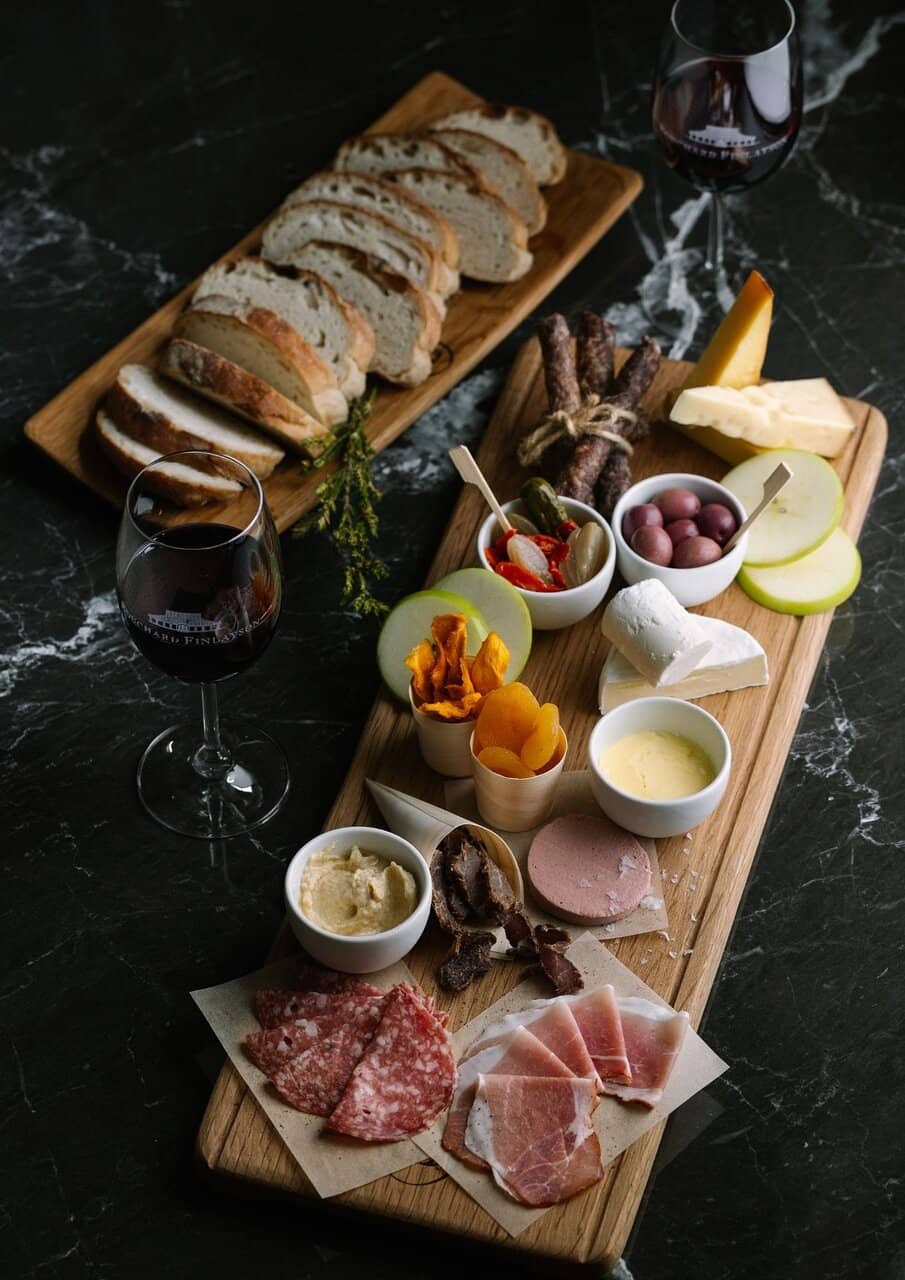 Vineyard Views & Platters