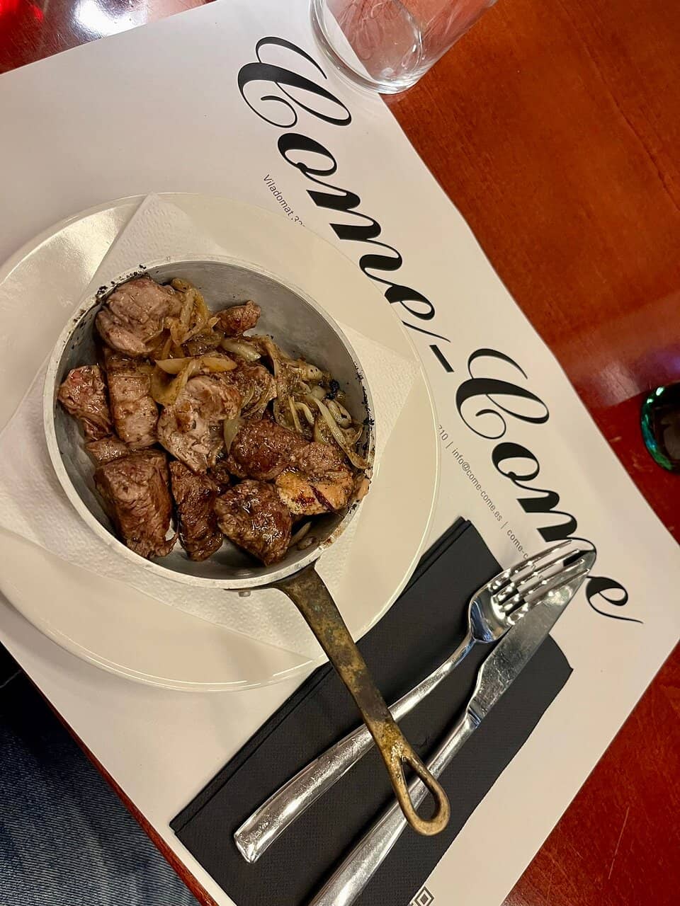 Creative Cocktails & Ambiance