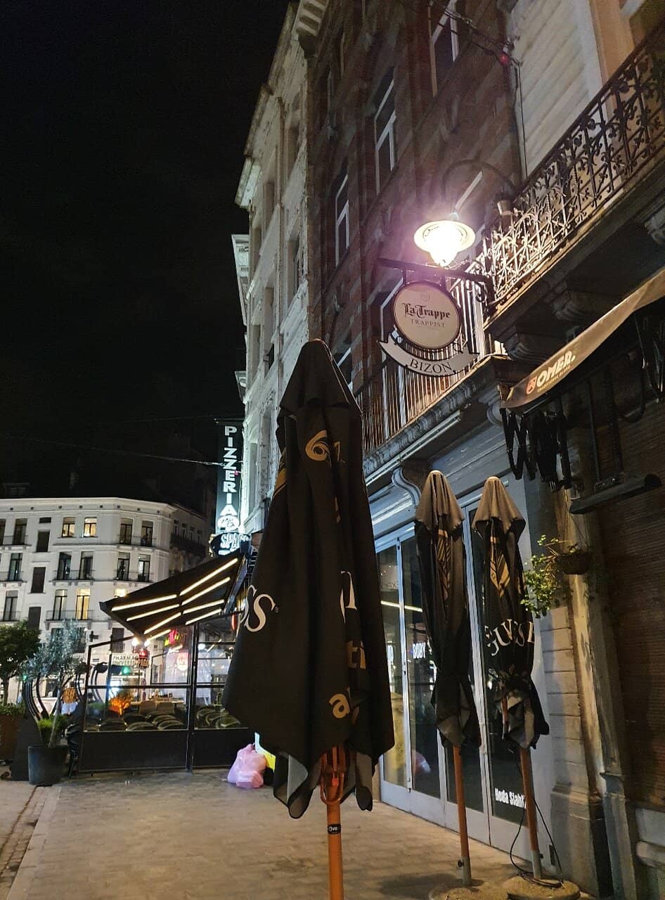 Cozy, Dark Ambiance