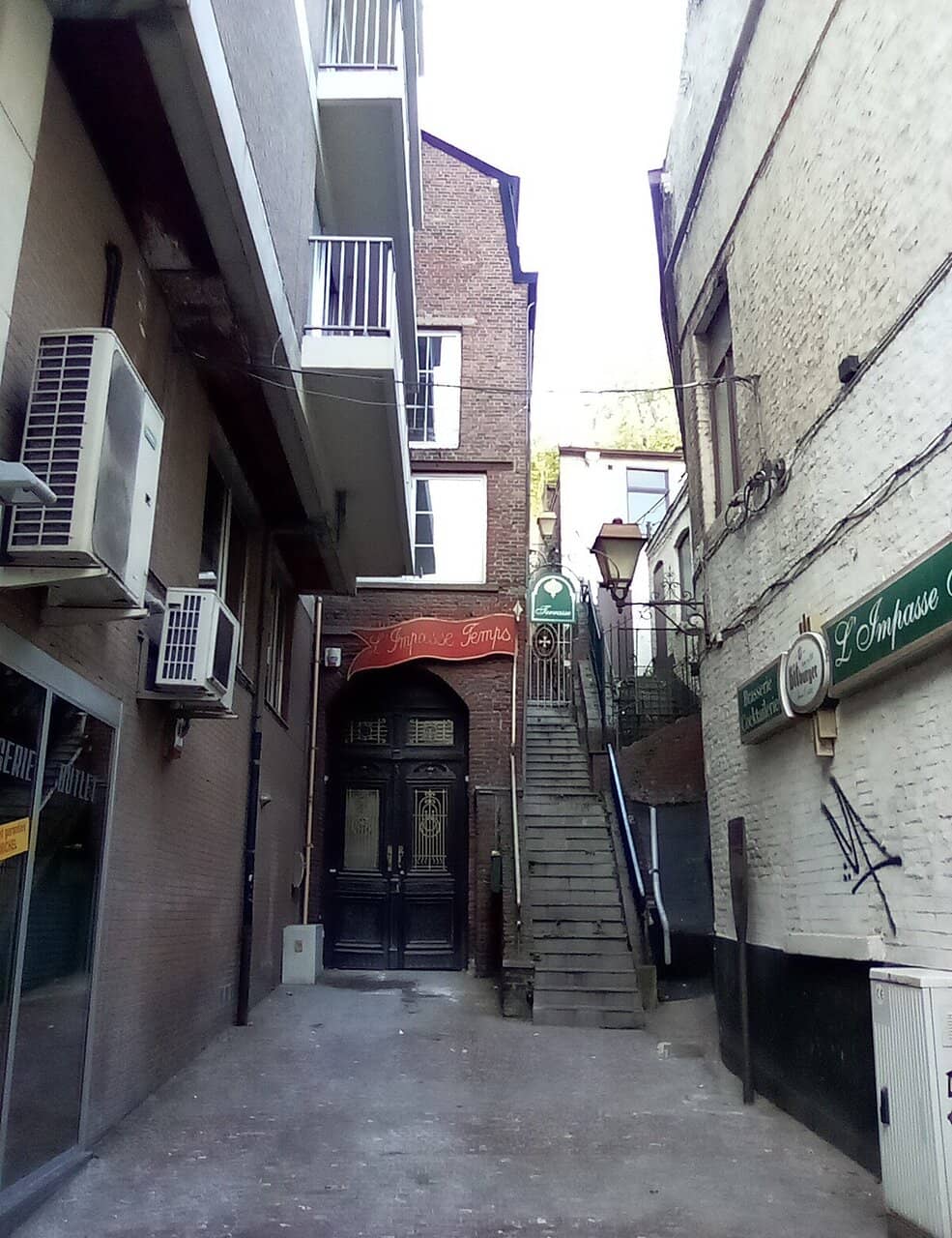 Vertical photo