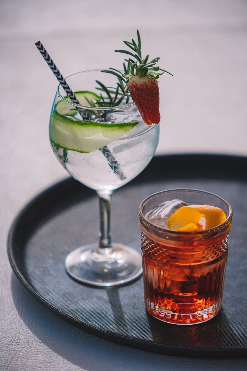 Refreshing Cocktails & Fresh Bites