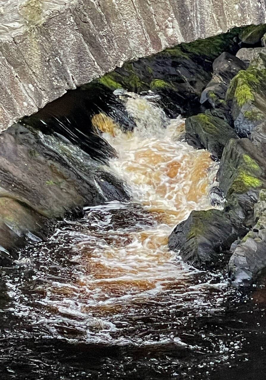 Scenic Walk to the Keep