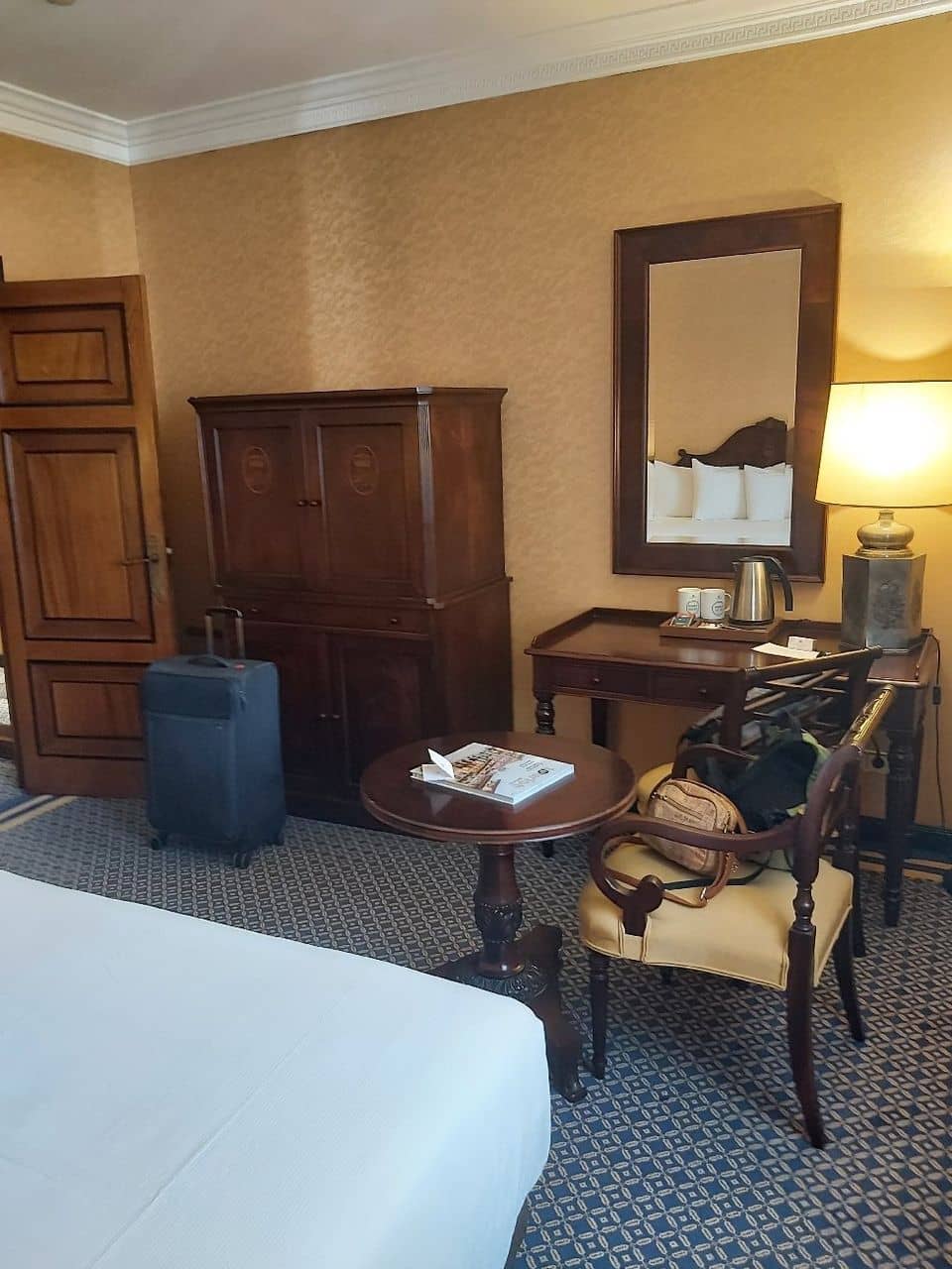 Historic Courtyards and Staterooms