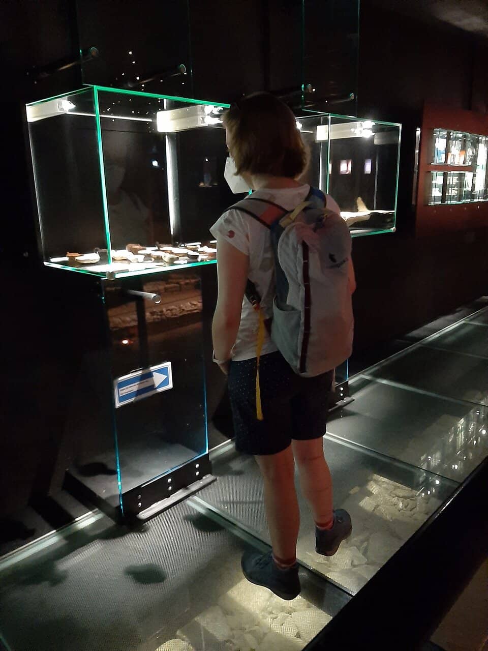 Artifact Displays