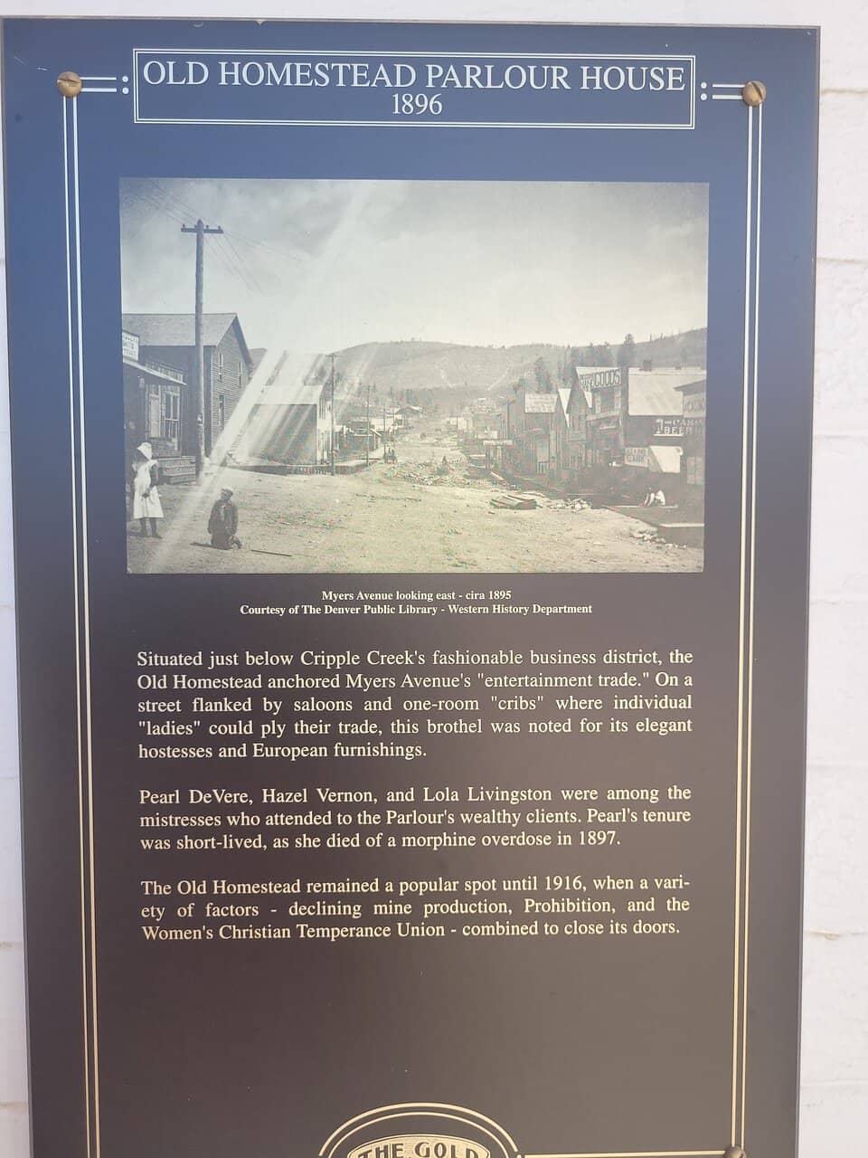 Original Artifacts and Furnishings