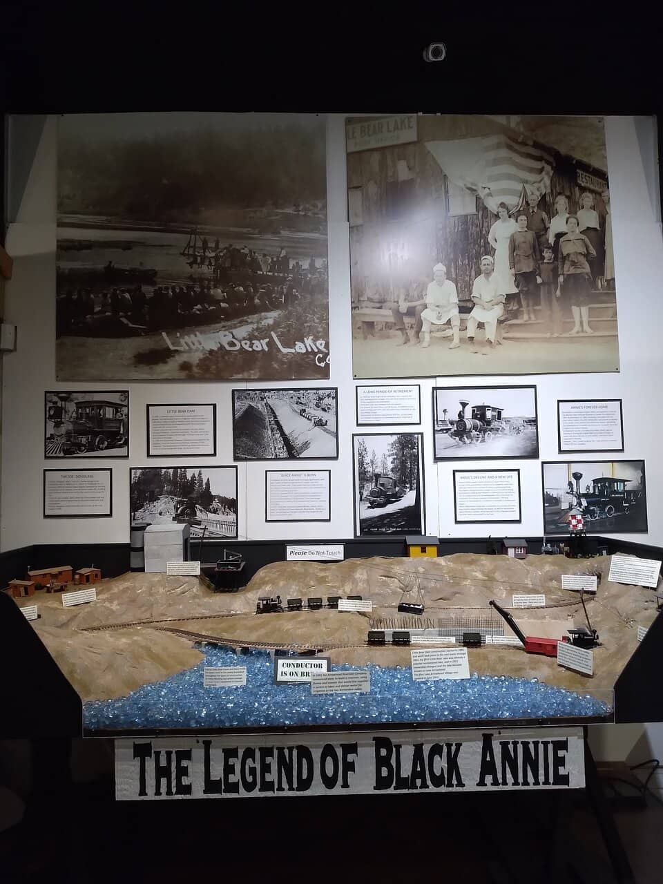 Old Mountain Shop Recreation