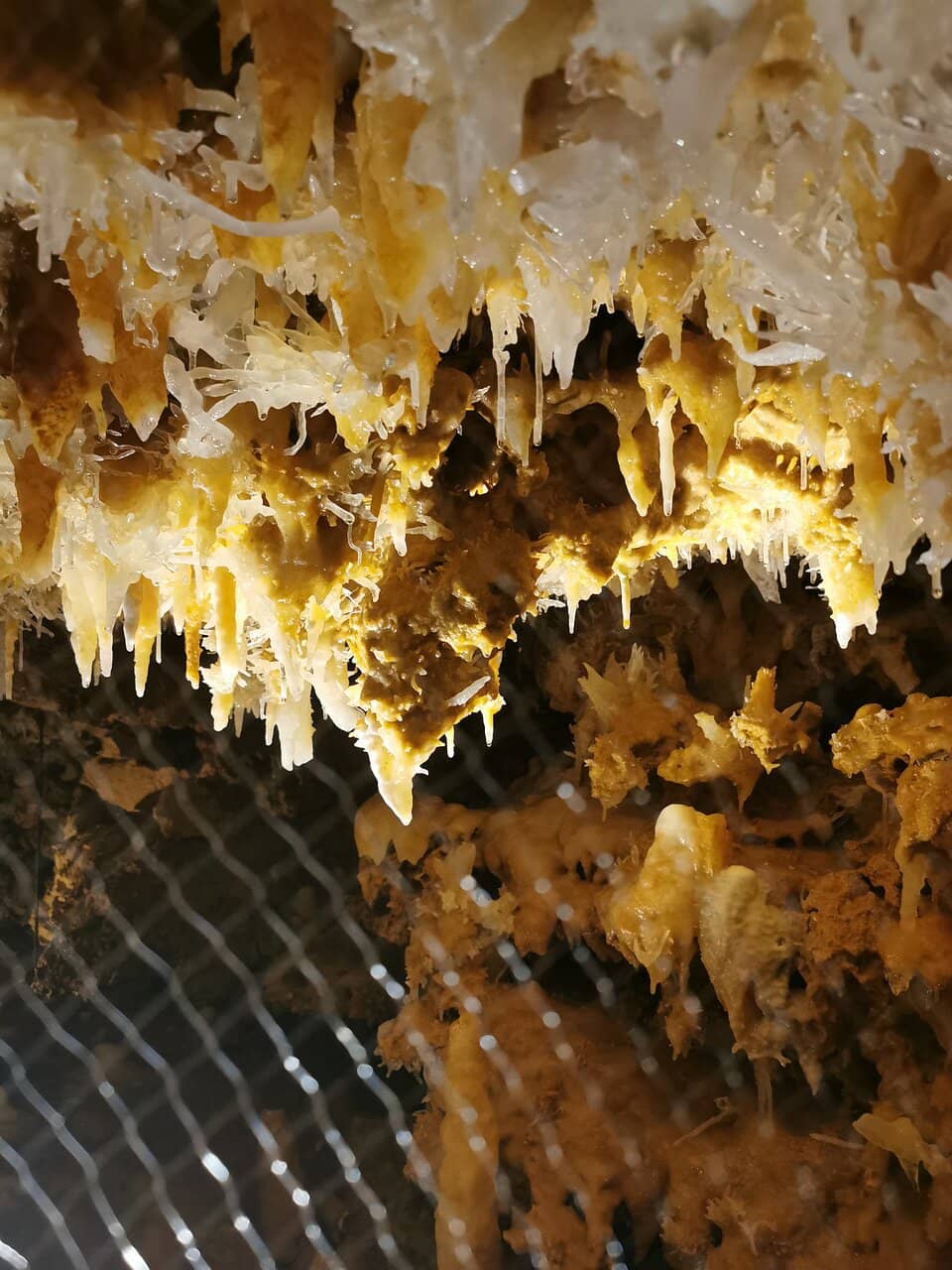 Grotte du Grand Roc