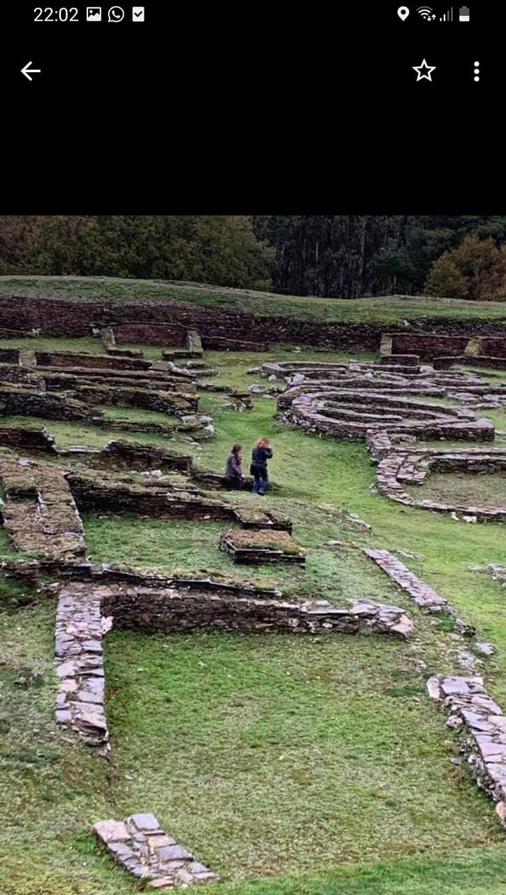 Scenic Hilltop Setting