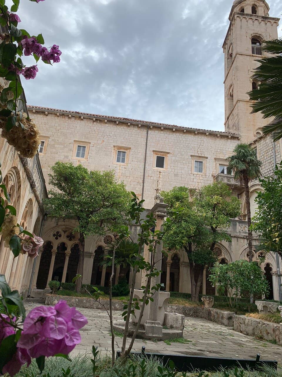 Art & Artifacts Museum