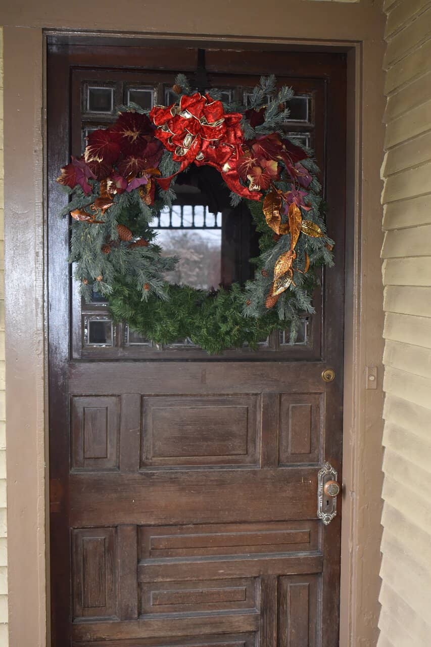 Prohibition-Era Speakeasy