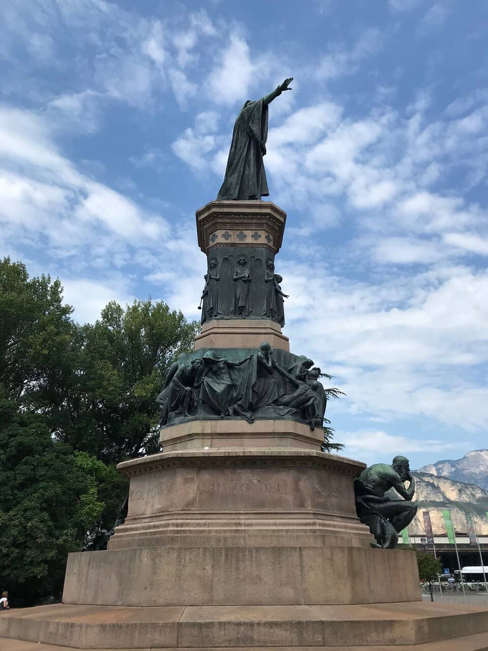 The Dante Monument
