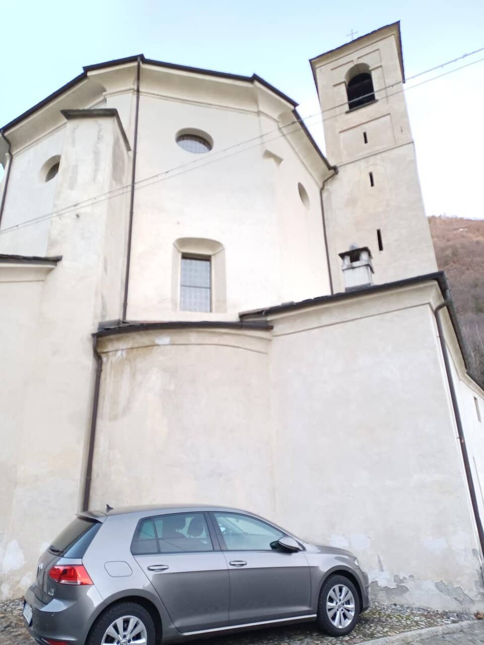 Vertical photo
