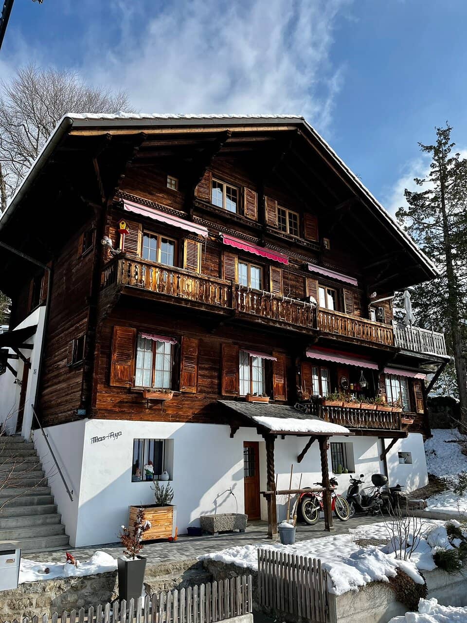 Historic Cogwheel Train Connection